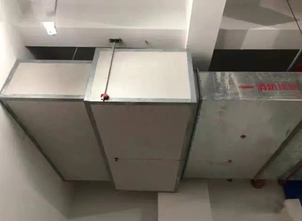 防火閥兩側(cè)2米范圍內(nèi)的風(fēng)管防火保護(hù)措施怎么做？